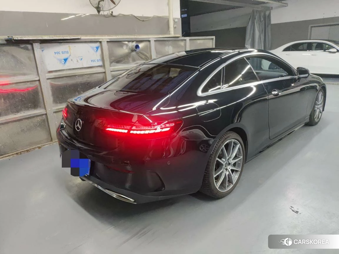 Mercedes-Benz E-Class 2021 Темно-серый из Китая, фото 4