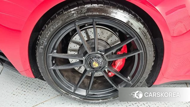 Porsche 911(992) id 4763232 из Кореи 25