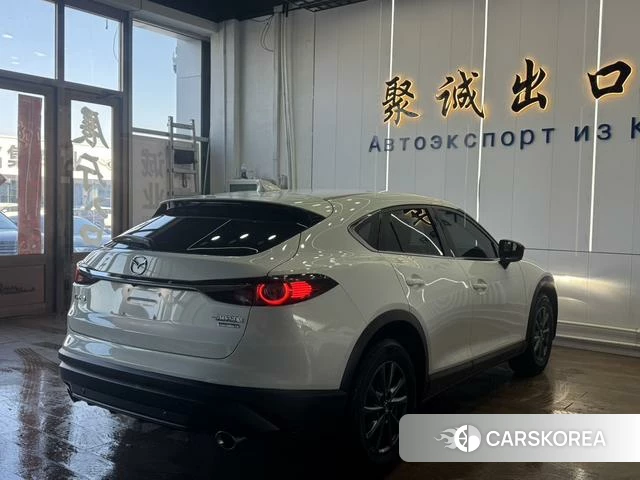 Mazda CX-4 2023 Белый из Китая, фото 4