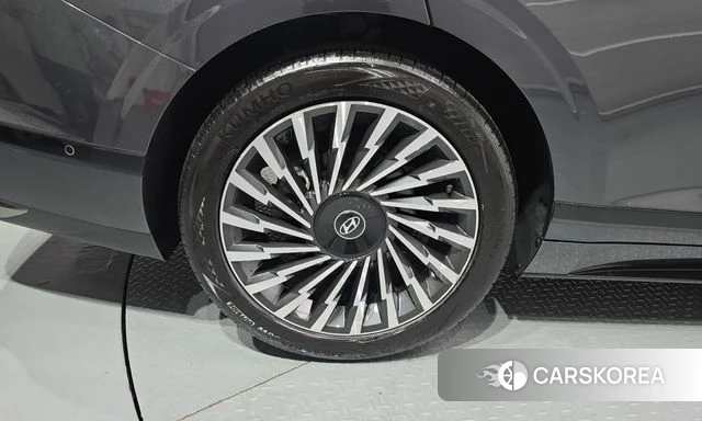 Hyundai Grandeur Hybrid (GN7) id 4950586 из Кореи 26