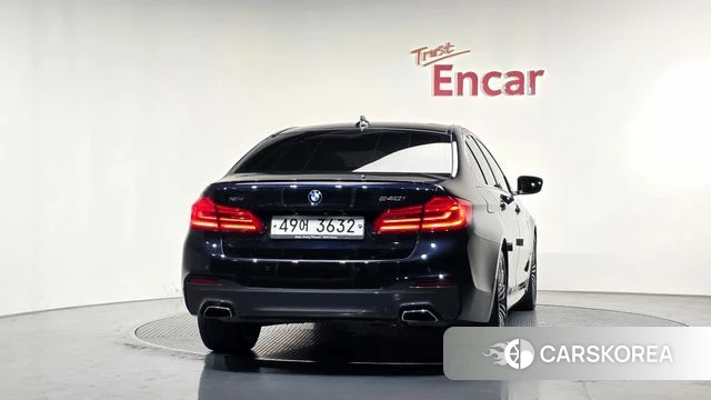 BMW 5 Series (G30) id 4967490 из Кореи 27