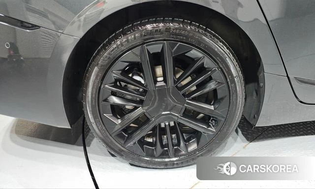 Kia The New K8 Hybrid id 5026351 из Кореи 24
