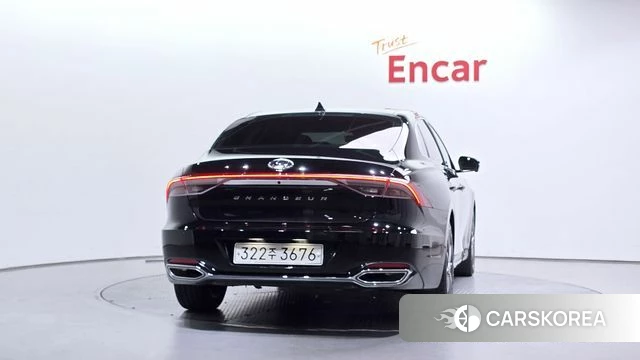 Hyundai The New Grandeur IG id 4836321 из Кореи 27