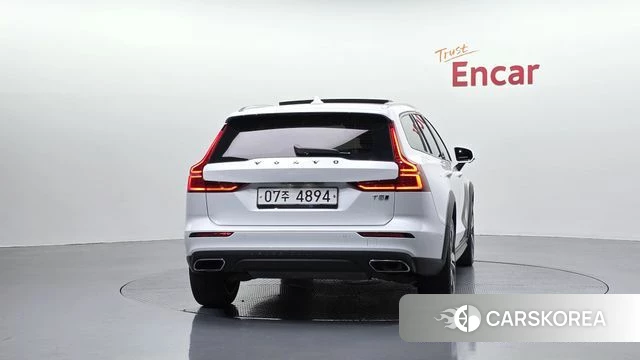 Volvo V60 Cross-Country 2nd Generation id 4923801 из Кореи 29