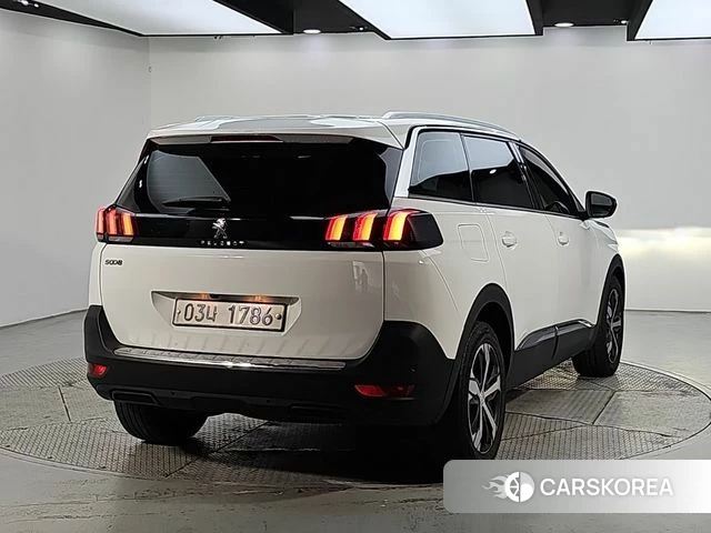 Peugeot 5008 second generation id 5004618 из Кореи 12