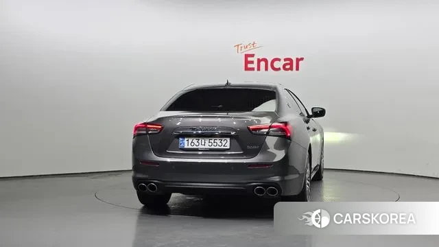 Maserati Ghibli id 3311958 из Кореи 14