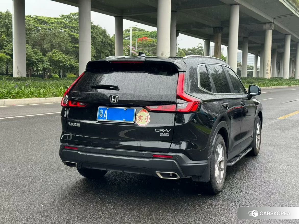 Honda CR-V 2023 Черный из Китая, фото 4