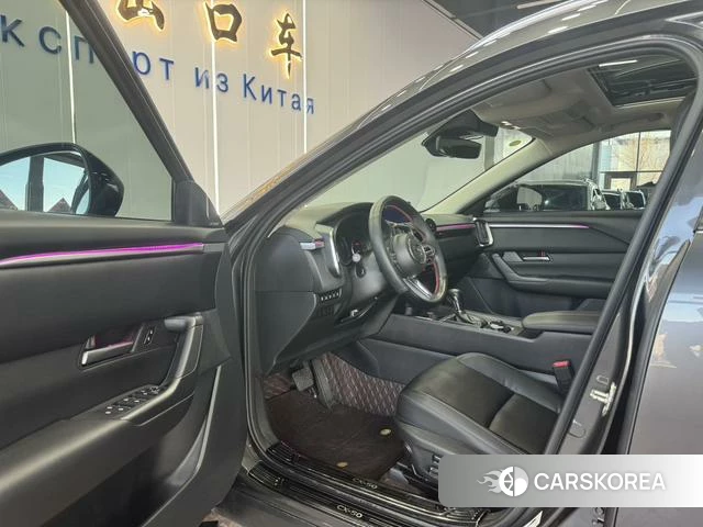 Mazda CX-50 2023 Темно-серый из Китая, фото 4