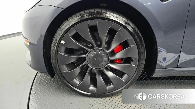 Tesla Model 3 id 5040907 из Кореи 28