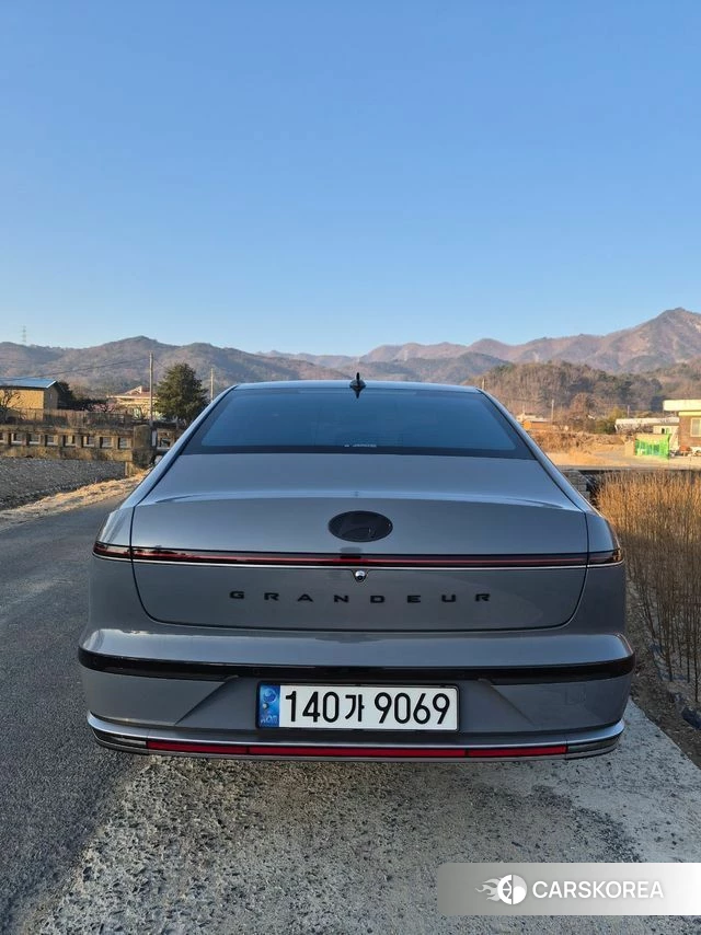 Hyundai Grandeur Hybrid (GN7) id 5011897 из Кореи 7
