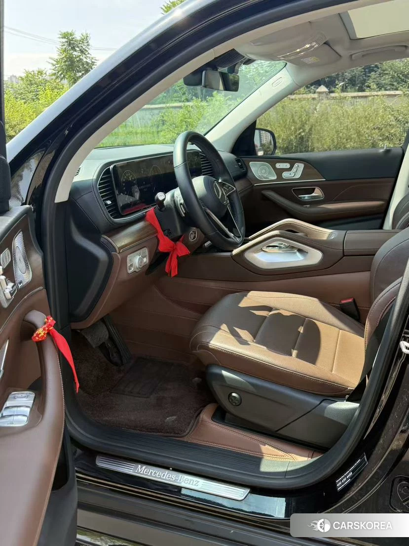 Mercedes-Benz GLE 2023 Черный из Китая, фото 4