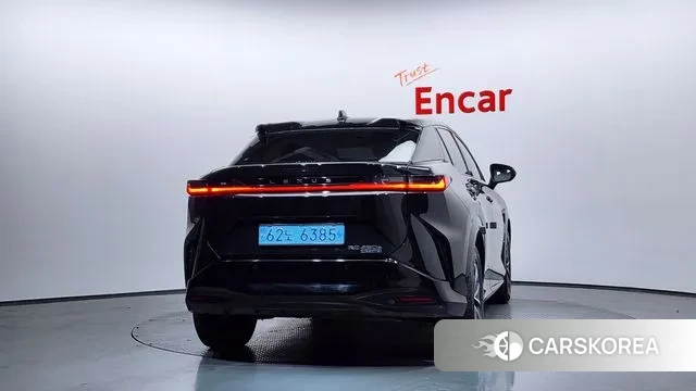 Lexus RZ450e id 3751391 из Кореи 14