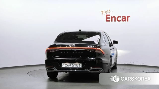 Hyundai The New Grandeur IG id 4794364 из Кореи 14