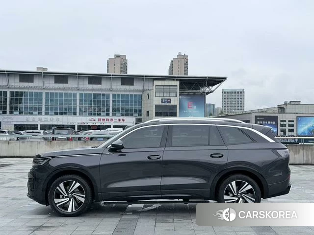 Volkswagen Tavendor 2023 Черный из Китая, фото 4