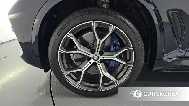 BMW X5 (G05) id 4966804 из Кореи 27