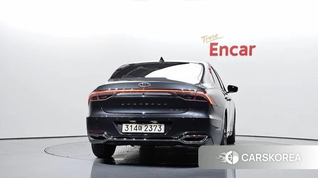 Hyundai The New Grandeur IG id 4768993 из Кореи 28