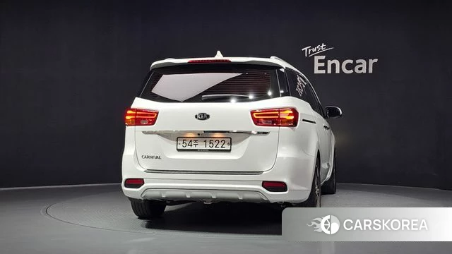 Kia The New Carnival id 4993625 из Кореи 14