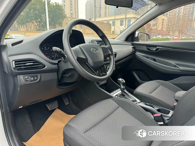 Hyundai Celesta 2021 Белый из Китая, фото 4