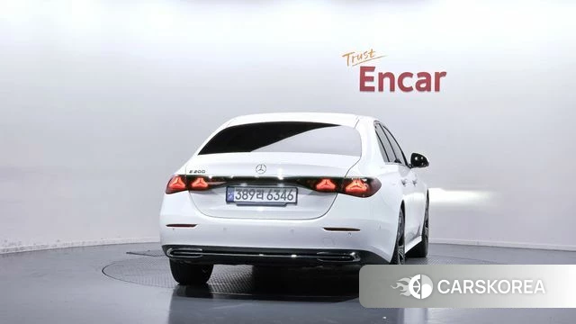 Mercedes-Benz E-Class W214 id 4916421 из Кореи 14