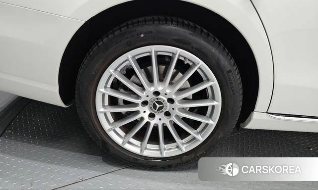 Mercedes-Benz E-Class W213 id 5028377 из Кореи 24