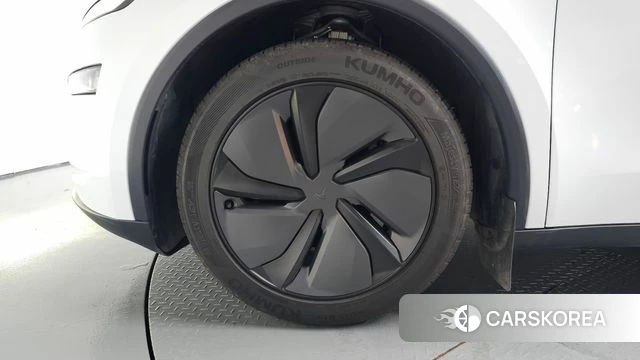 Tesla Model Y id 4655488 из Кореи 29