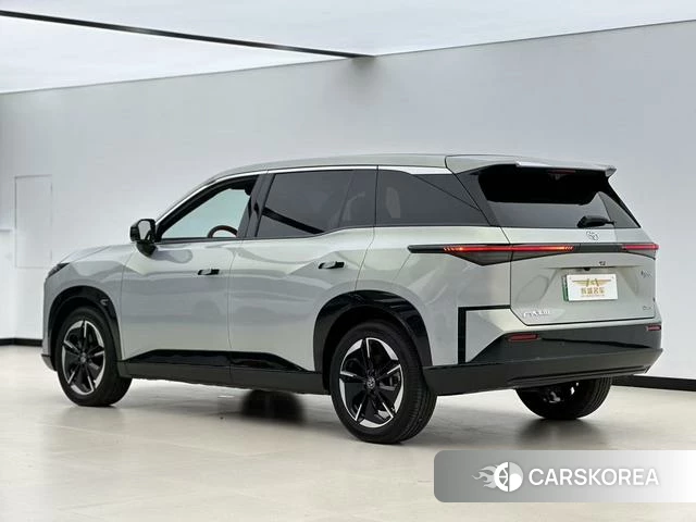 Toyota bZ3X 2025 Серебристо-серый из Китая, фото 4