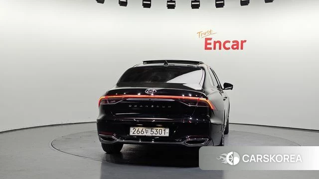 Hyundai The New Grandeur IG id 4202372 из Кореи 24