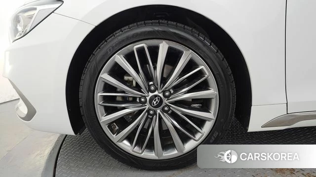 Hyundai Grandeur IG id 4708765 из Кореи 26