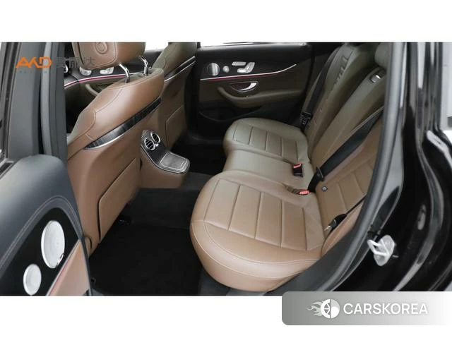 Mercedes-Benz E-Class 2021 Черный из Китая, фото 4