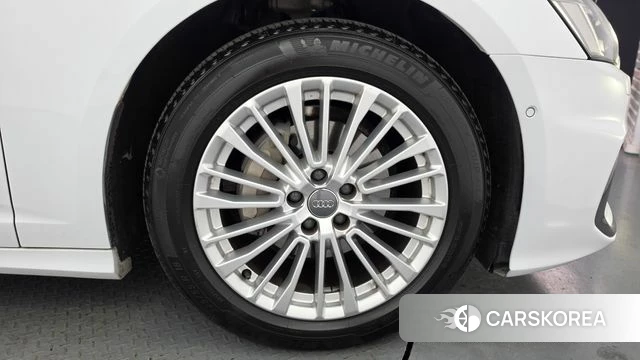 Audi A6 (C8) id 4977179 из Кореи 24