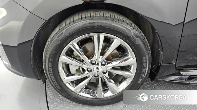 Kia The New Carnival id 4953094 из Кореи 31