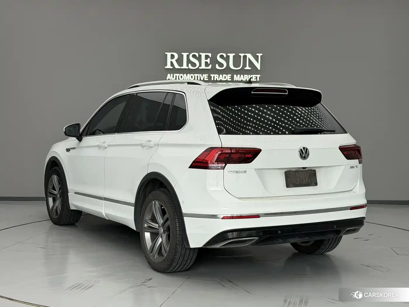 Volkswagen Tiguan L 2018 Белый из Китая, фото 4