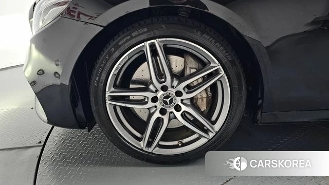 Mercedes-Benz E-Class W213 id 4983080 из Кореи 28