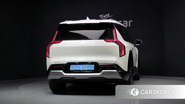 Kia EV9 id 4990916 из Кореи 28