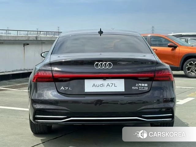 Audi A7L 2026 Другой из Китая, фото 4