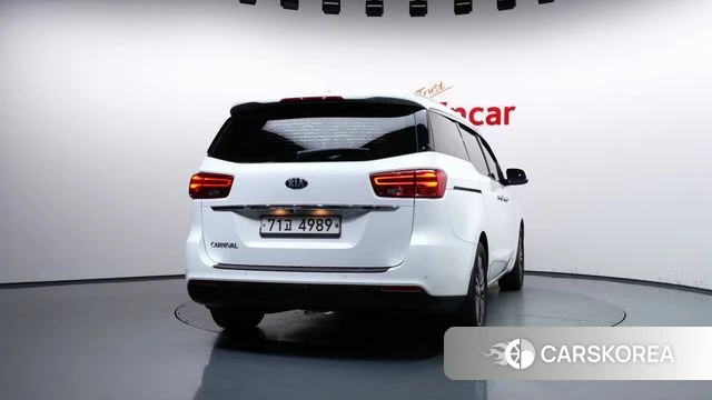 Kia The New Carnival id 5035952 из Кореи 24
