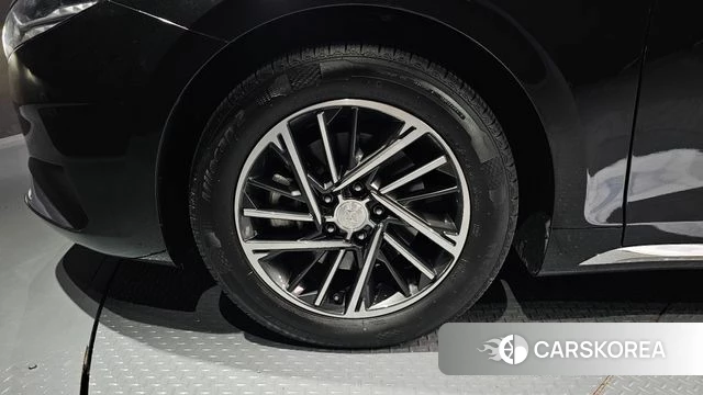 Hyundai The New Grandeur IG id 5012744 из Кореи 27
