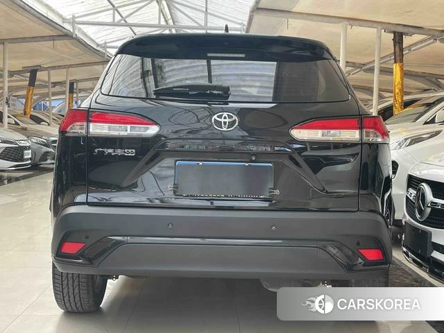 Toyota Frontlander 2022 Черный из Китая, фото 4