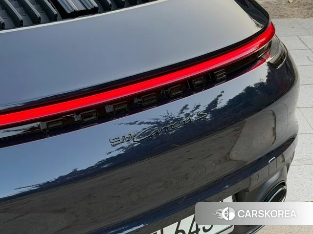 Porsche 911(992) id 4943097 из Кореи 14