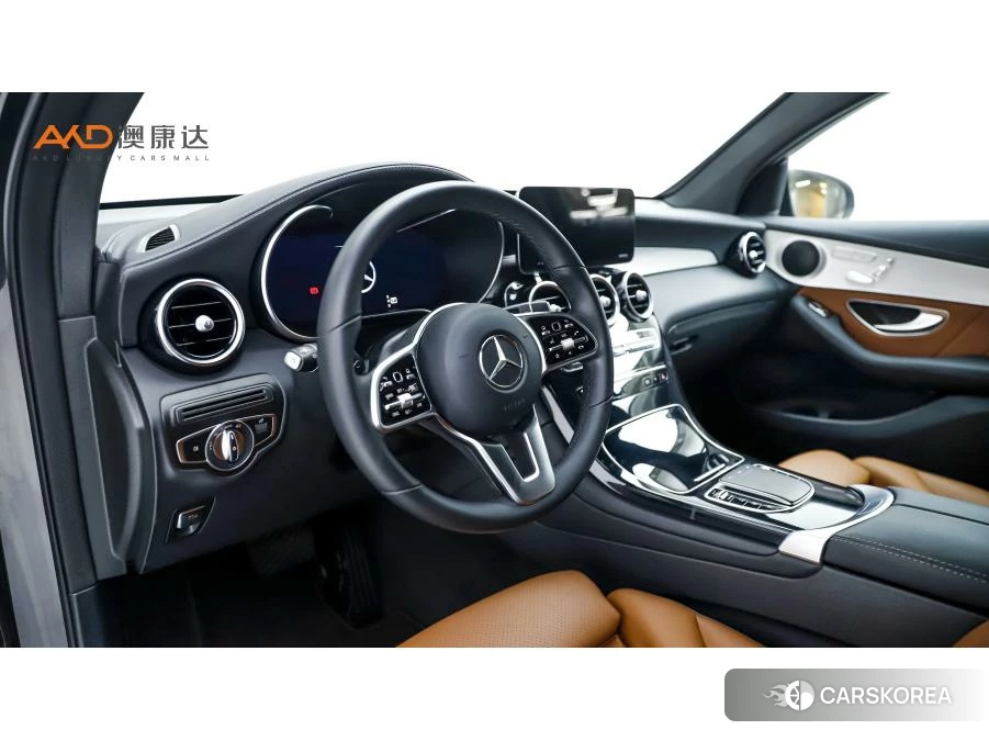 Mercedes-Benz GLC 2021 Темно-серый из Китая, фото 4