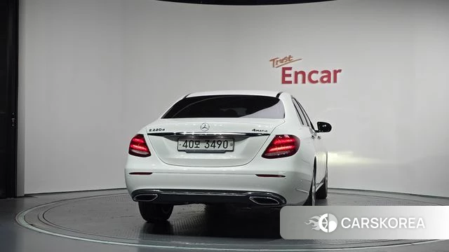Mercedes-Benz E-Class W213 id 4988035 из Кореи 26