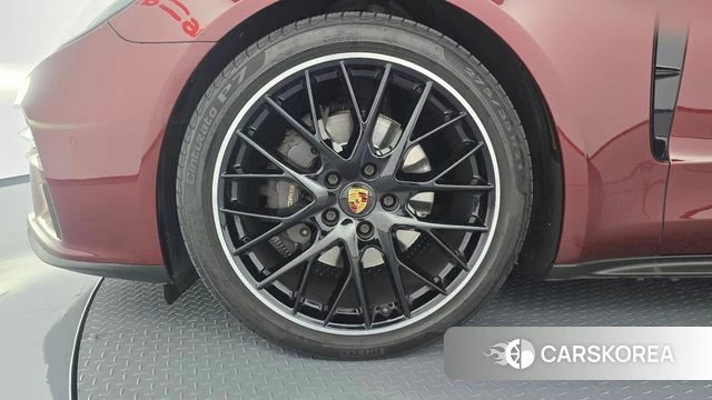 Porsche Panamera (971) id 4899383 из Кореи 29
