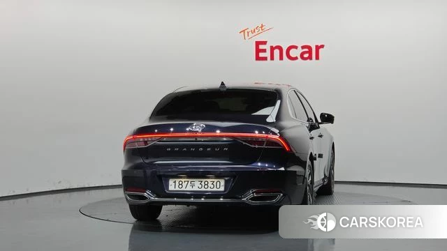 Hyundai The New Grandeur IG Hybrid id 5023442 из Кореи 27