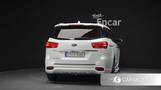 Kia The New Carnival id 3789750 из Кореи 14