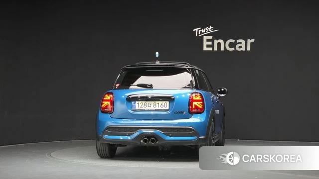 Mini Cooper S id 5040727 из Кореи 14