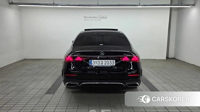 Mercedes-Benz E-Class W214 id 4957271 из Кореи 14
