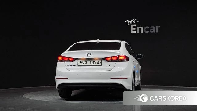 Hyundai Avante AD 2018 Белый из Кореи, фото 4