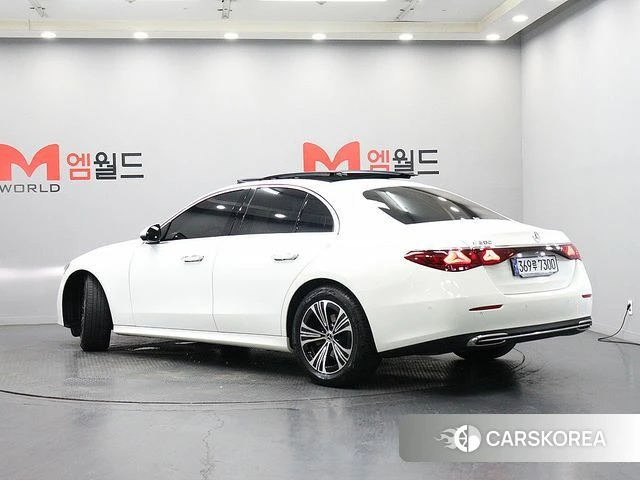 Mercedes-Benz E-Class W214 id 5045962 из Кореи 14