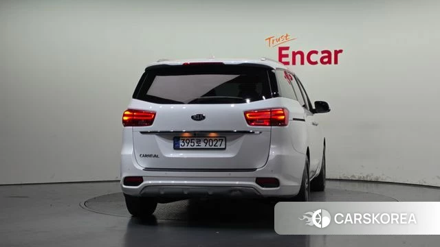 Kia The New Carnival id 4998689 из Кореи 27