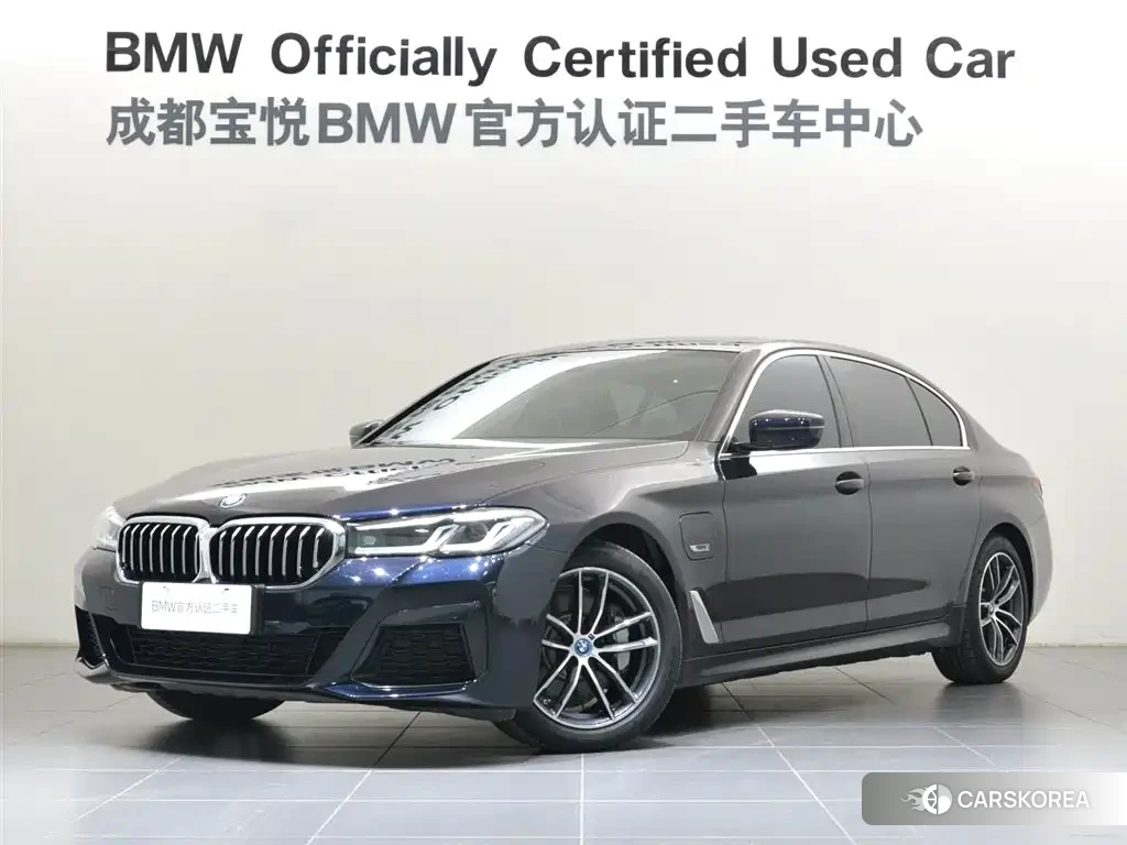 BMW 5 series 2023 Черный из Китая, фото 4